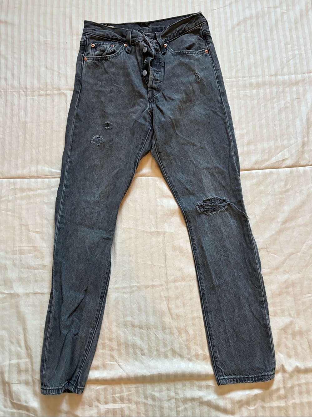 Levi's Premium 501 S Black Distressed Womens 25x28 Button Fly Slim Fit Jeans